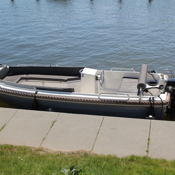 Silveryacht 445